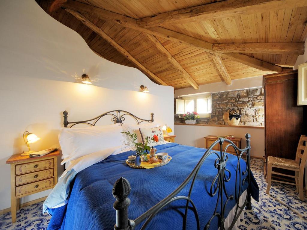 Residenza Matarazzo E Le Sue Soffitte Lägenhet Castellabate Rum bild