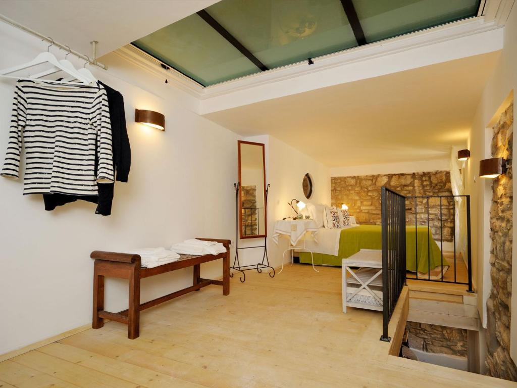 Residenza Matarazzo E Le Sue Soffitte Lägenhet Castellabate Rum bild